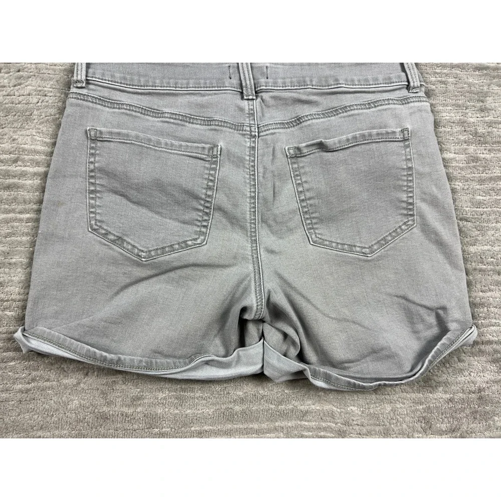 NYDJ Denim Shorts Womens 6 Grey‎ Lift Tuck Technology Cuffed Casual 5-Pocket